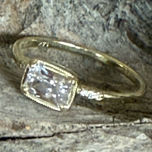 Sundance Jewelry - 14k white sapphire gold ring with tiny diamonds. New in box.